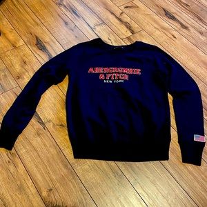 Abercrombie and Fitch women’s sweatshirt size small